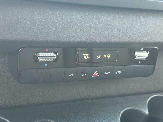 Used 2023 Mercedes-Benz Sprinter 2500 image 23