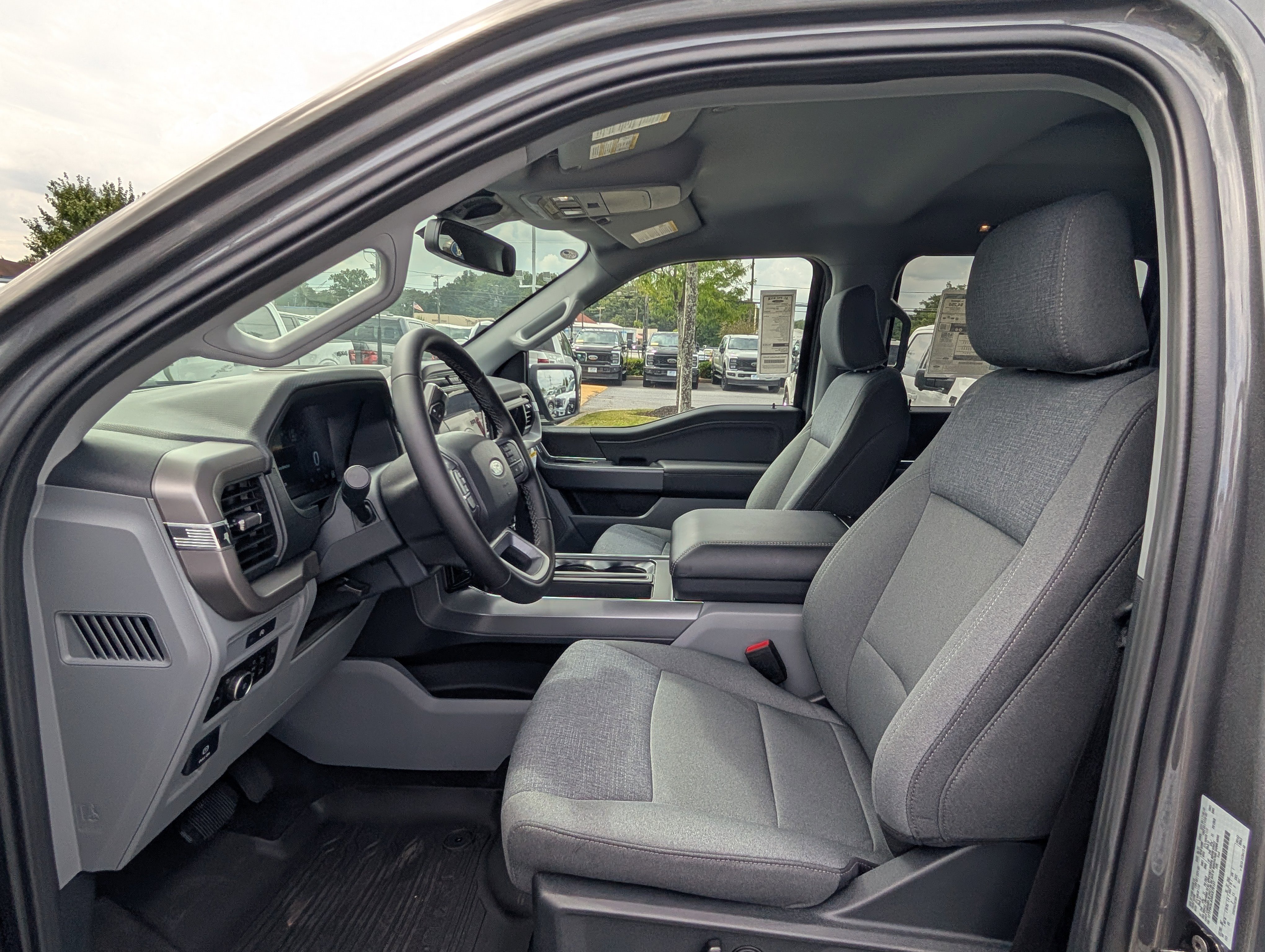 New 2025 Ford F150 XLT w/ Equipment Group 302A MID image 10