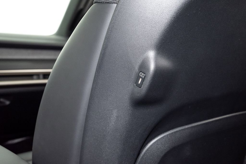 Used 2027 Kia Telluride S image 29