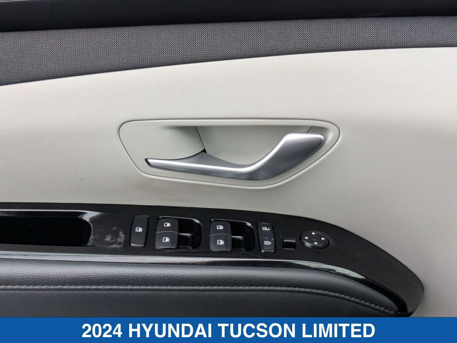 Used 2024 Hyundai Tucson Limited AWD/4WD image 13
