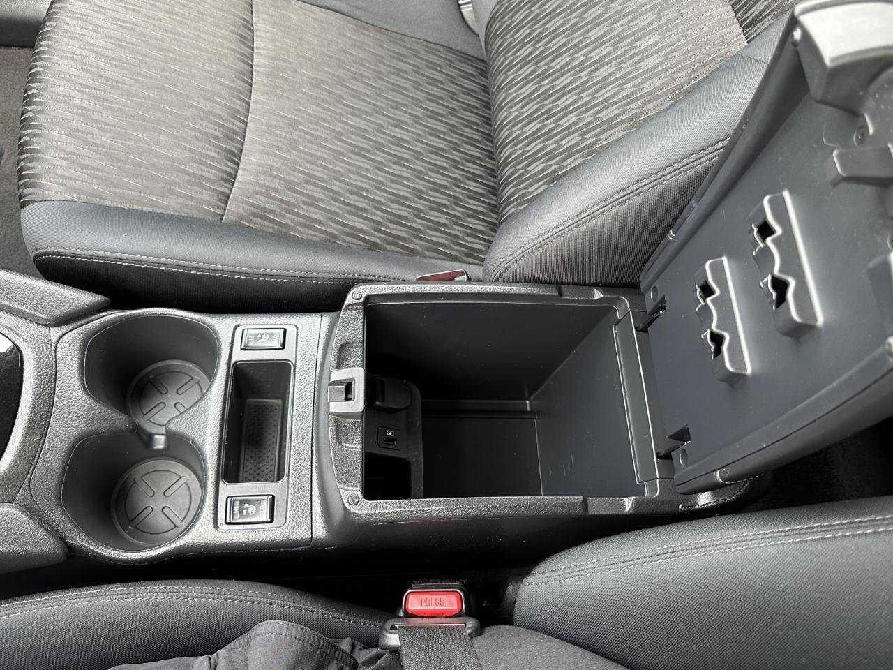 Used 2019 Nissan Rogue S w/ Special Edition Package AWD/4WD image 55