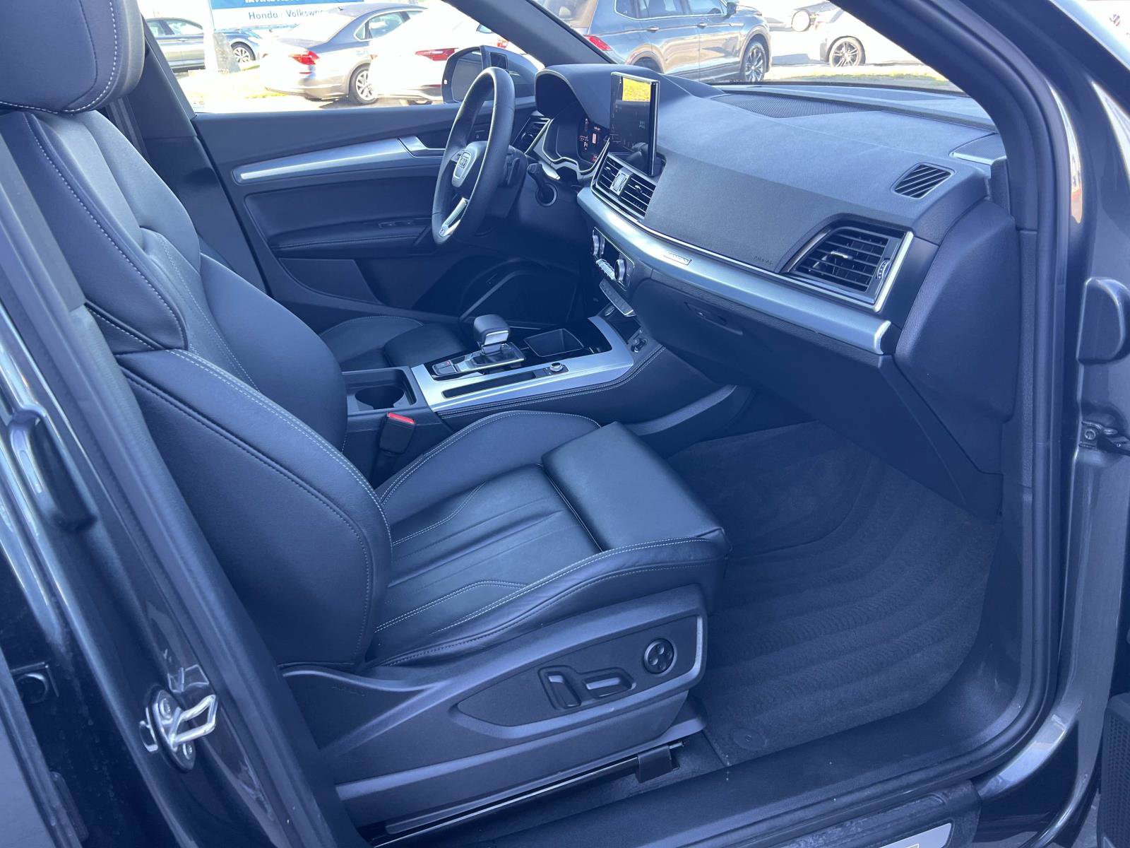 Used 2025 Audi Q5 2.0T Premium Plus image 31