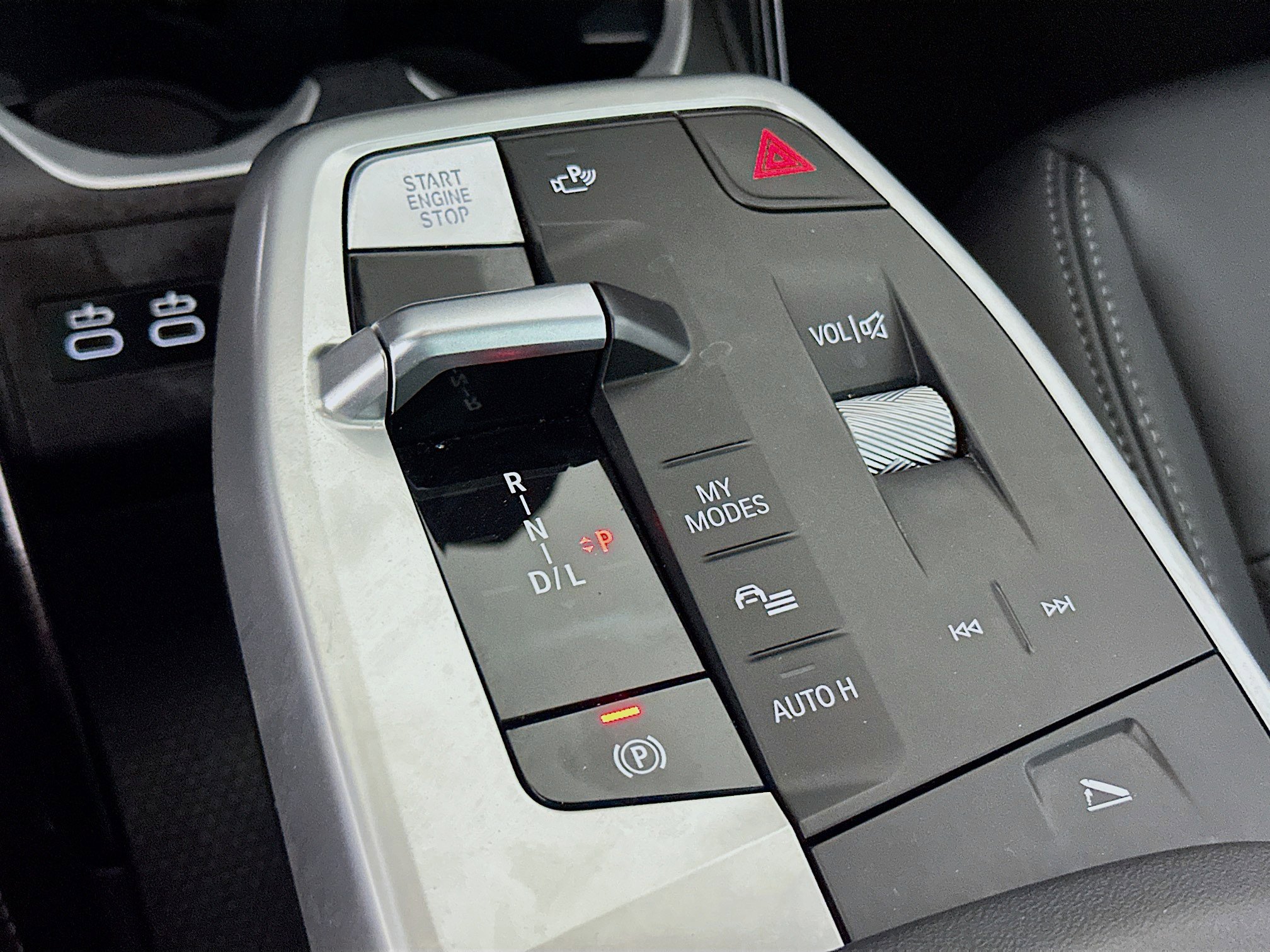 Used 2025 BMW X2 xDrive28i image 24