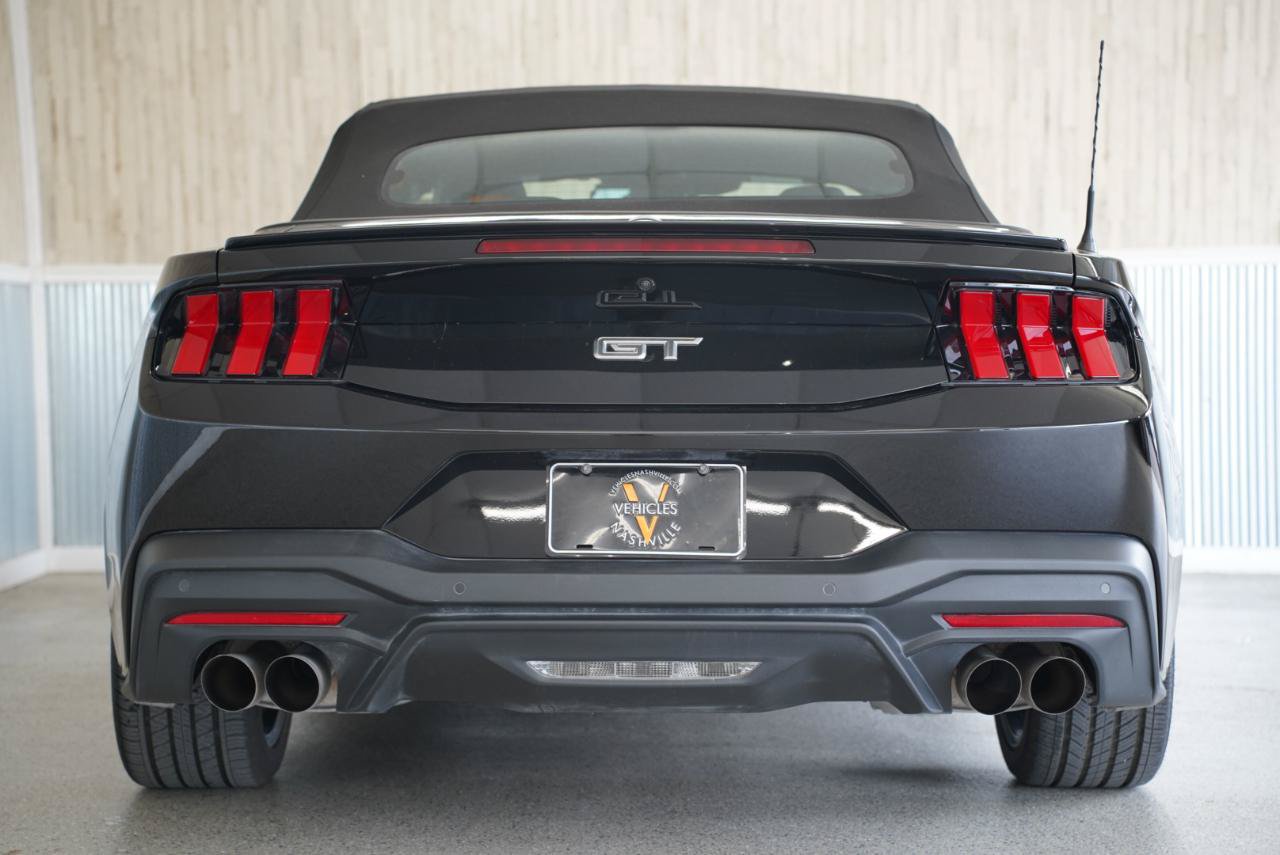 Used 2024 Ford Mustang GT Premium RWD image 9