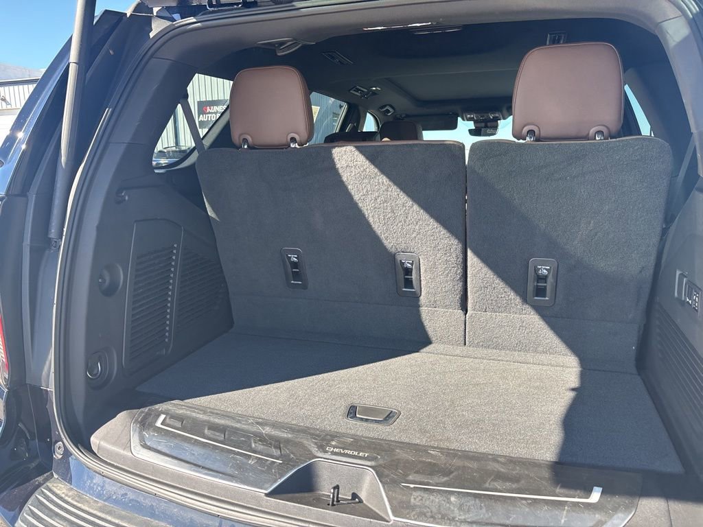 Used 2023 Chevrolet Tahoe High Country w/ LPO, Illumination Package image 19