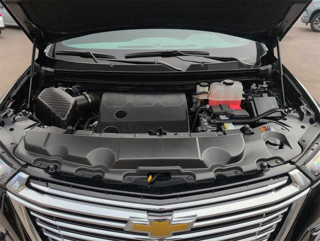 Used 2023 Chevrolet Traverse Premier image 31