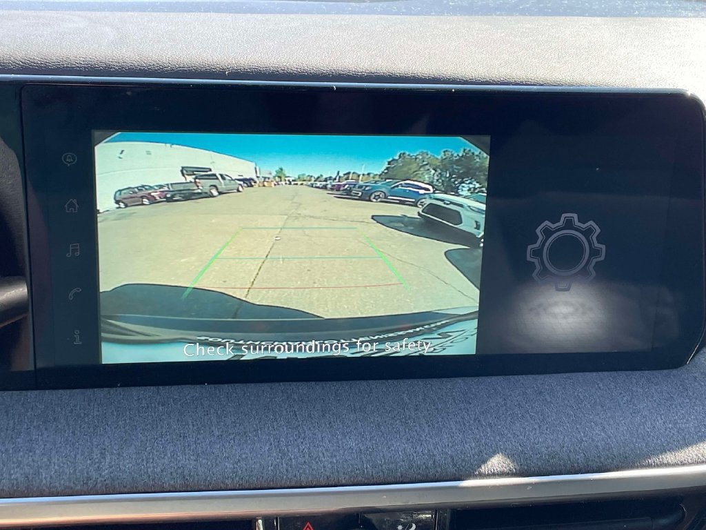 Used 2025 Nissan Kicks SV FWD image 26