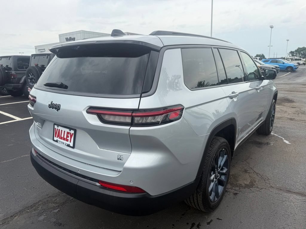 New 2026 Jeep Grand Cherokee L Limited AWD/4WD image 3
