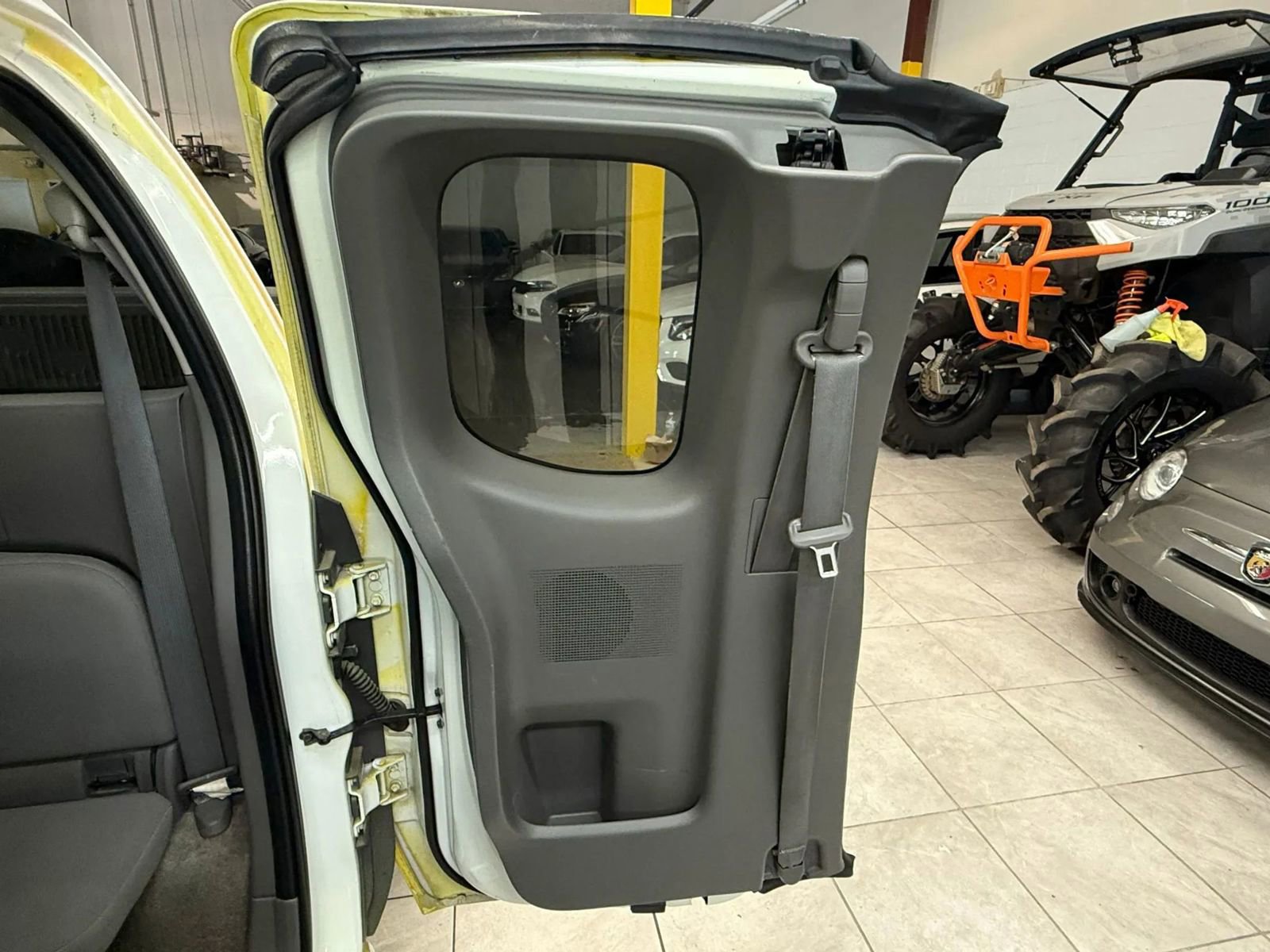 Used 2013 Nissan Frontier S image 16