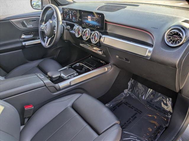 Used 2022 Mercedes-Benz GLB 250 image 21