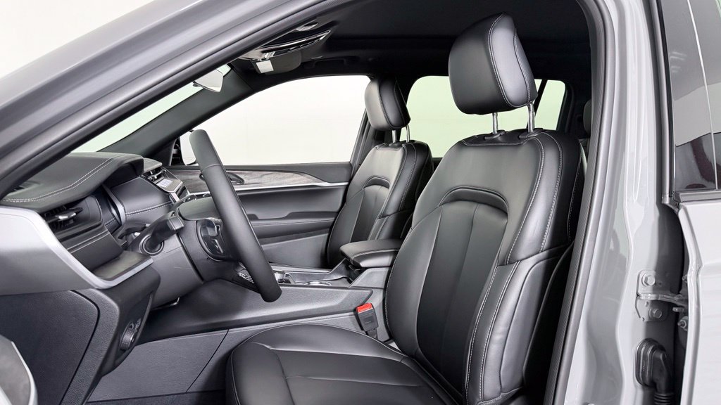 New 2027 Jeep Grand Cherokee L Limited AWD/4WD image 15
