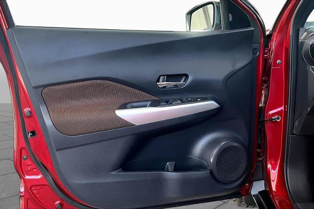 Certified 2020 Nissan Kicks SR FWD image 21