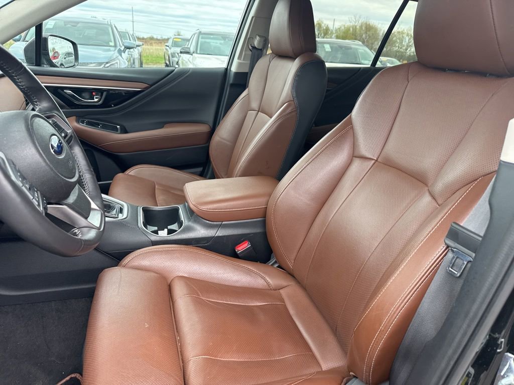 Used 2024 Subaru Outback Touring AWD/4WD image 12