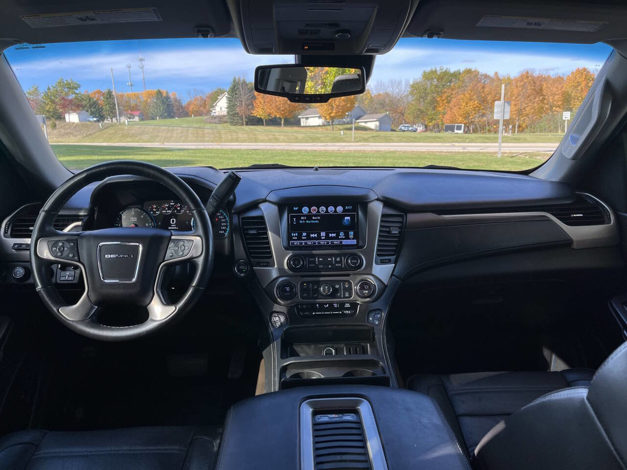 Used 2018 GMC Yukon XL Denali w/ Open Road Package image 13