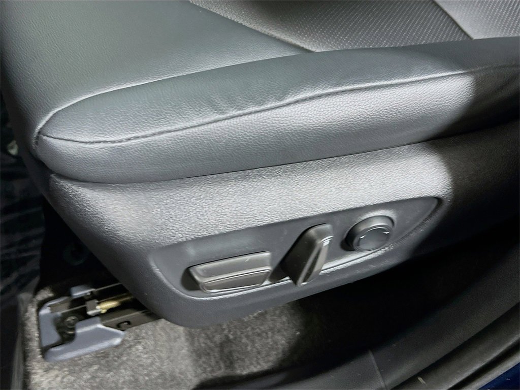 Certified 2024 Toyota Grand Highlander XLE image 18