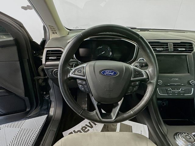 Used 2019 Ford Fusion SE w/ Equipment Group 151A image 11