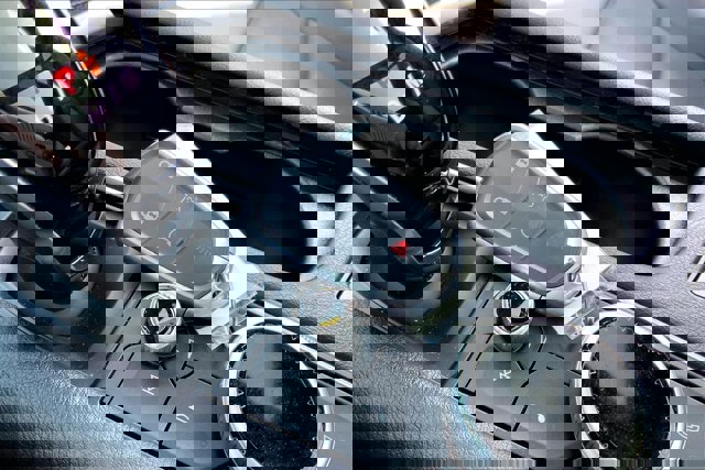 Used 2024 Cadillac XT5 Premium Luxury image 11