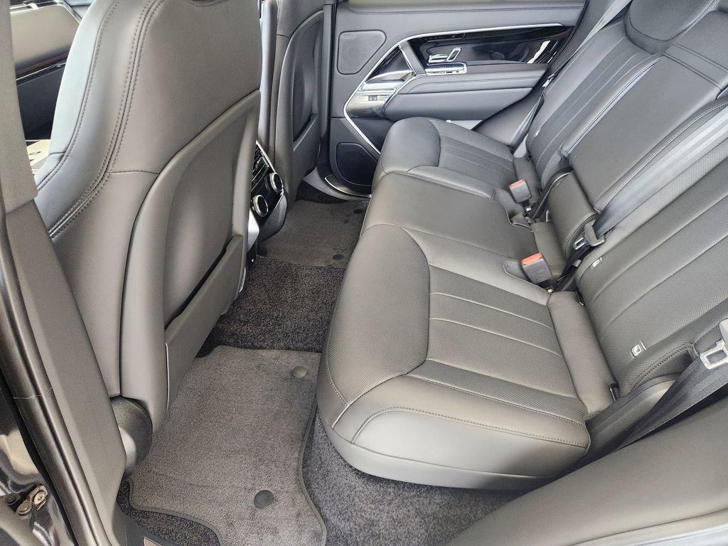 New 2026 Land Rover Range Rover SE AWD/4WD image 11