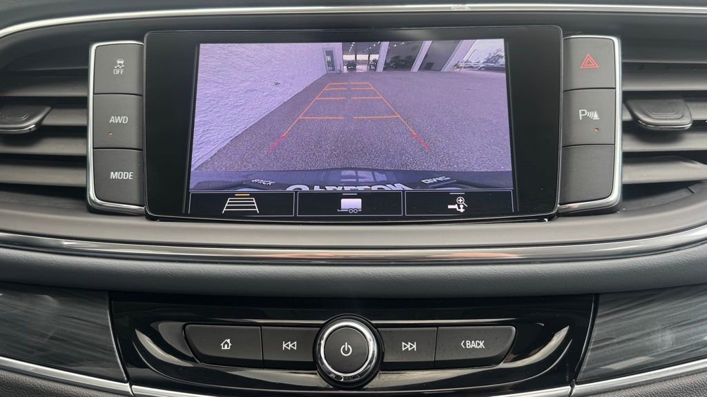 Used 2020 Buick Enclave Essence w/ Sound and Sites Package image 25