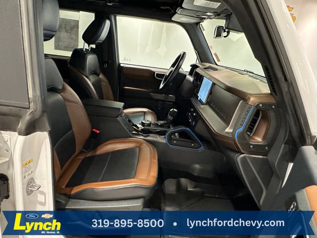 Used 2023 Ford Bronco Outer Banks AWD/4WD image 7