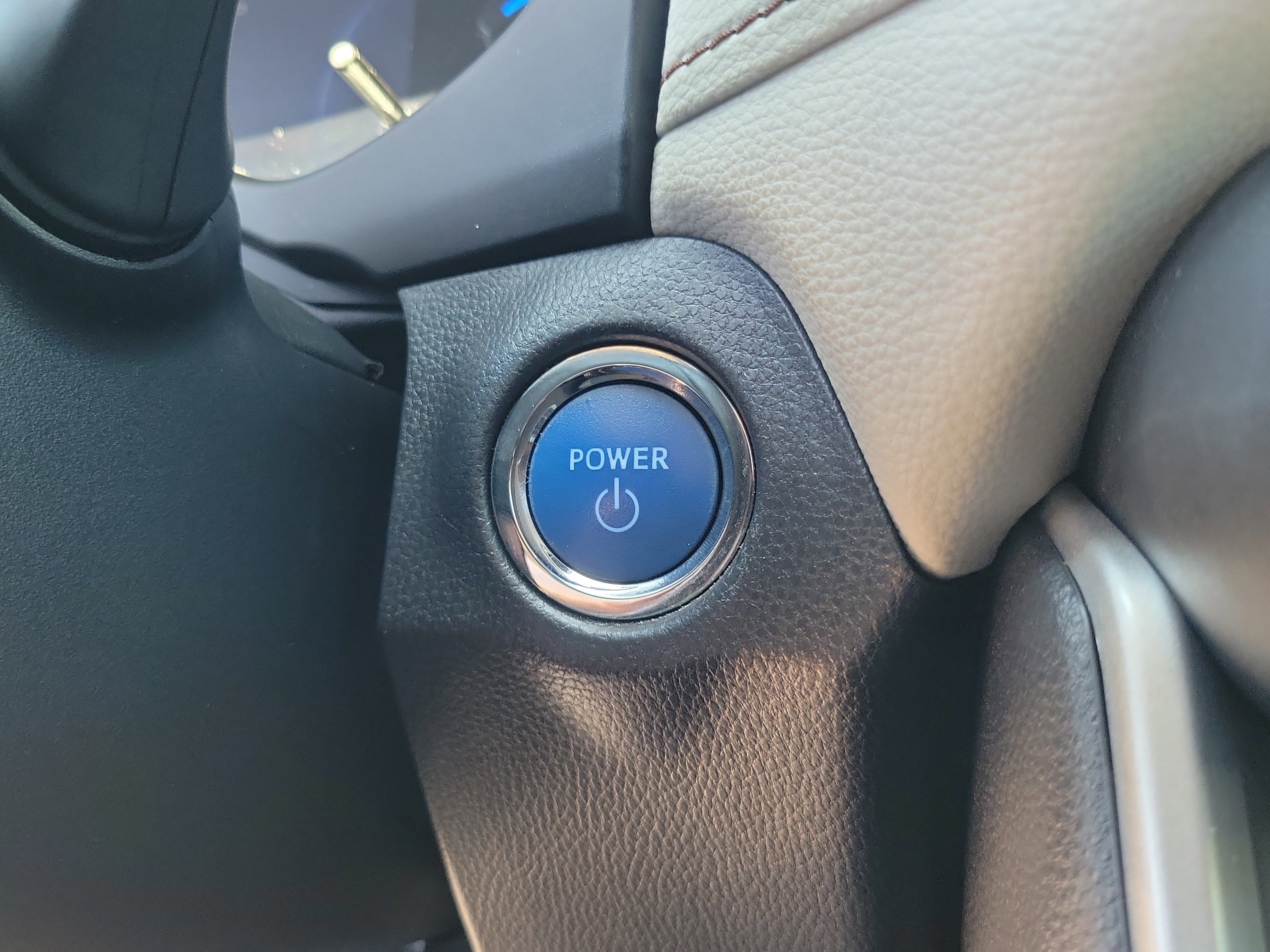 Used 2020 Toyota RAV4 Limited w/ Limited Grade Weather Package AWD/4WD image 21