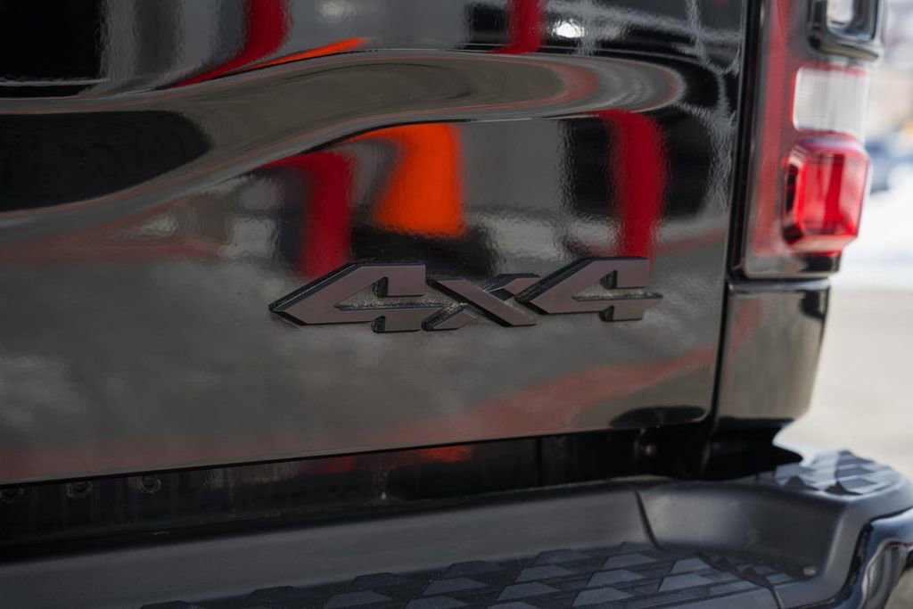 Used 2021 RAM 3500 Laramie w/ Night Edition image 13