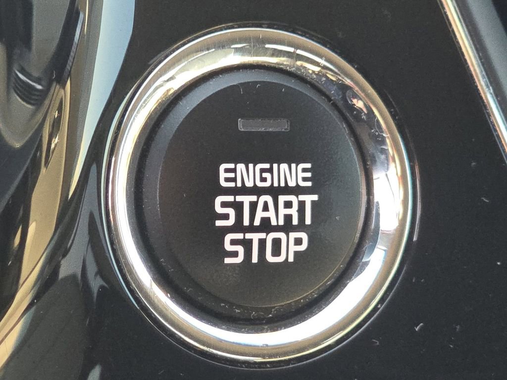 Used 2018 Kia Sedona EX image 32