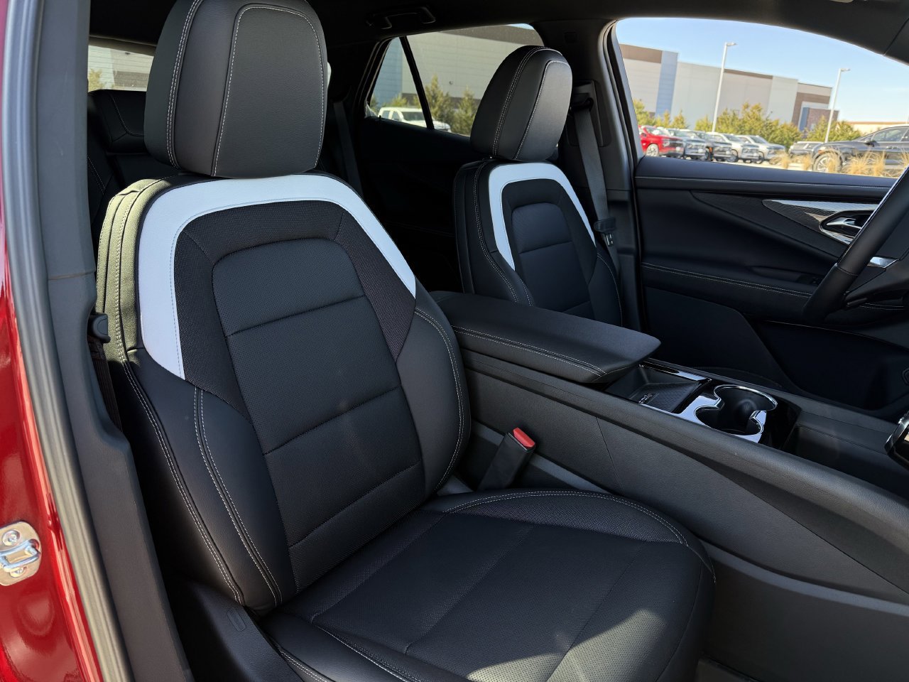 New 2026 Chevrolet Blazer EV LT w/ Super Cruise Package FWD image 24