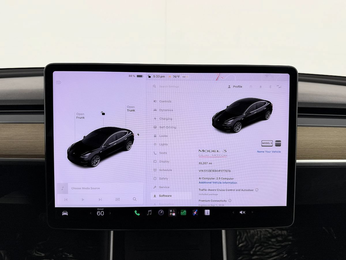 Used 2018 Tesla Model 3 Long Range AWD/4WD image 61