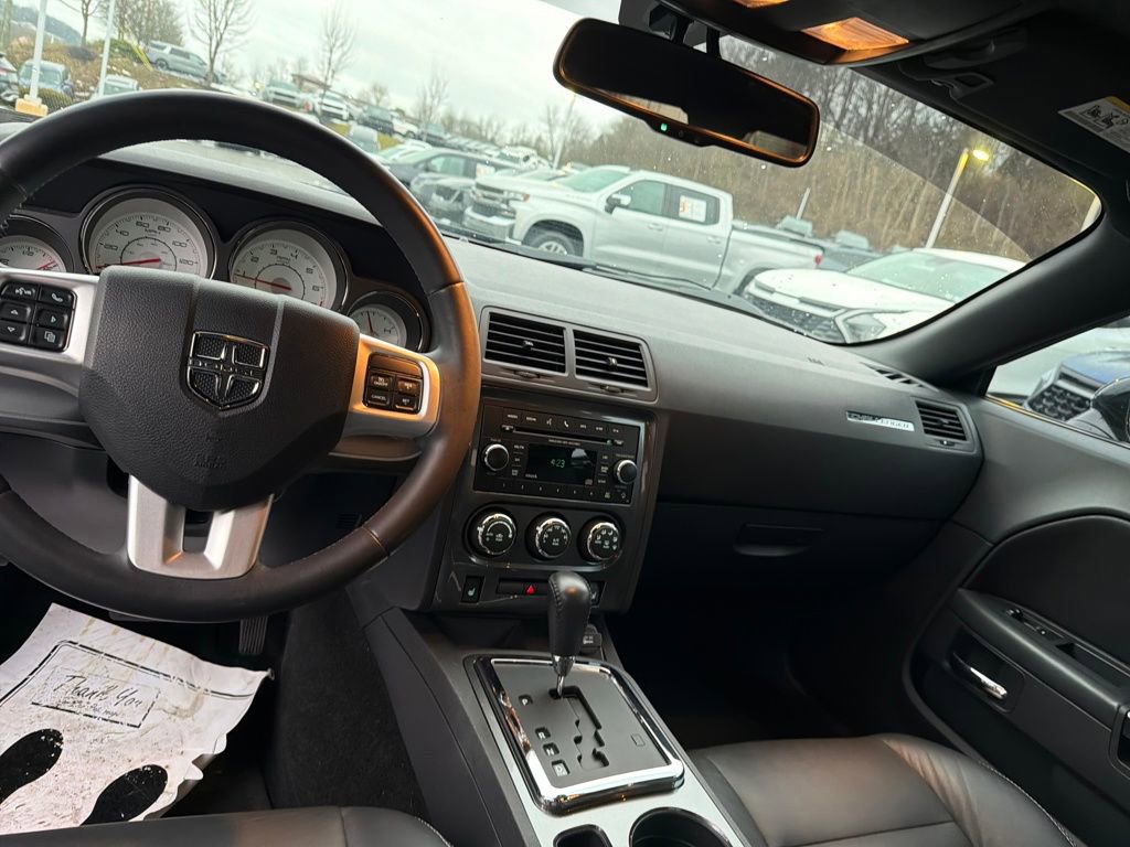 Used 2013 Dodge Challenger SXT Plus image 13