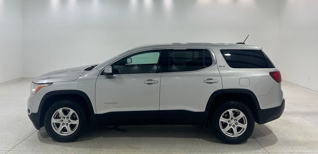 Used 2019 GMC Acadia SLE FWD image 2