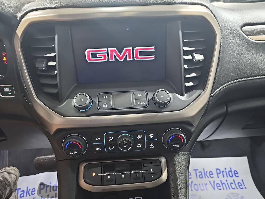Certified 2023 GMC Acadia Denali w/ Denali Ultimate Package AWD/4WD image 26