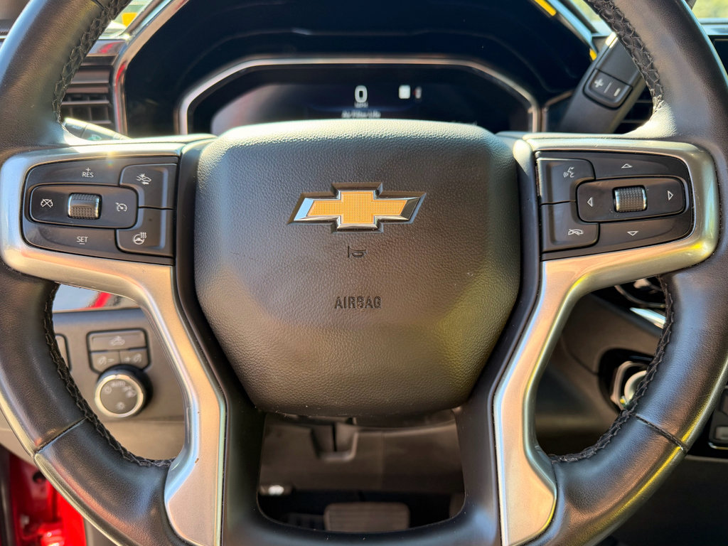 Used 2023 Chevrolet Silverado 1500 LT w/ Convenience Package II RWD image 10