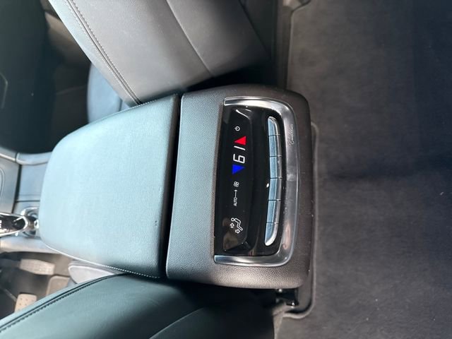 Certified 2022 Cadillac XT6 Premium Luxury image 26