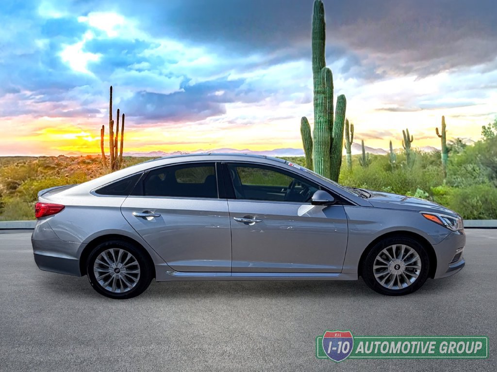 Used 2015 Hyundai Sonata Limited w/ Option Group 06 FWD image 11