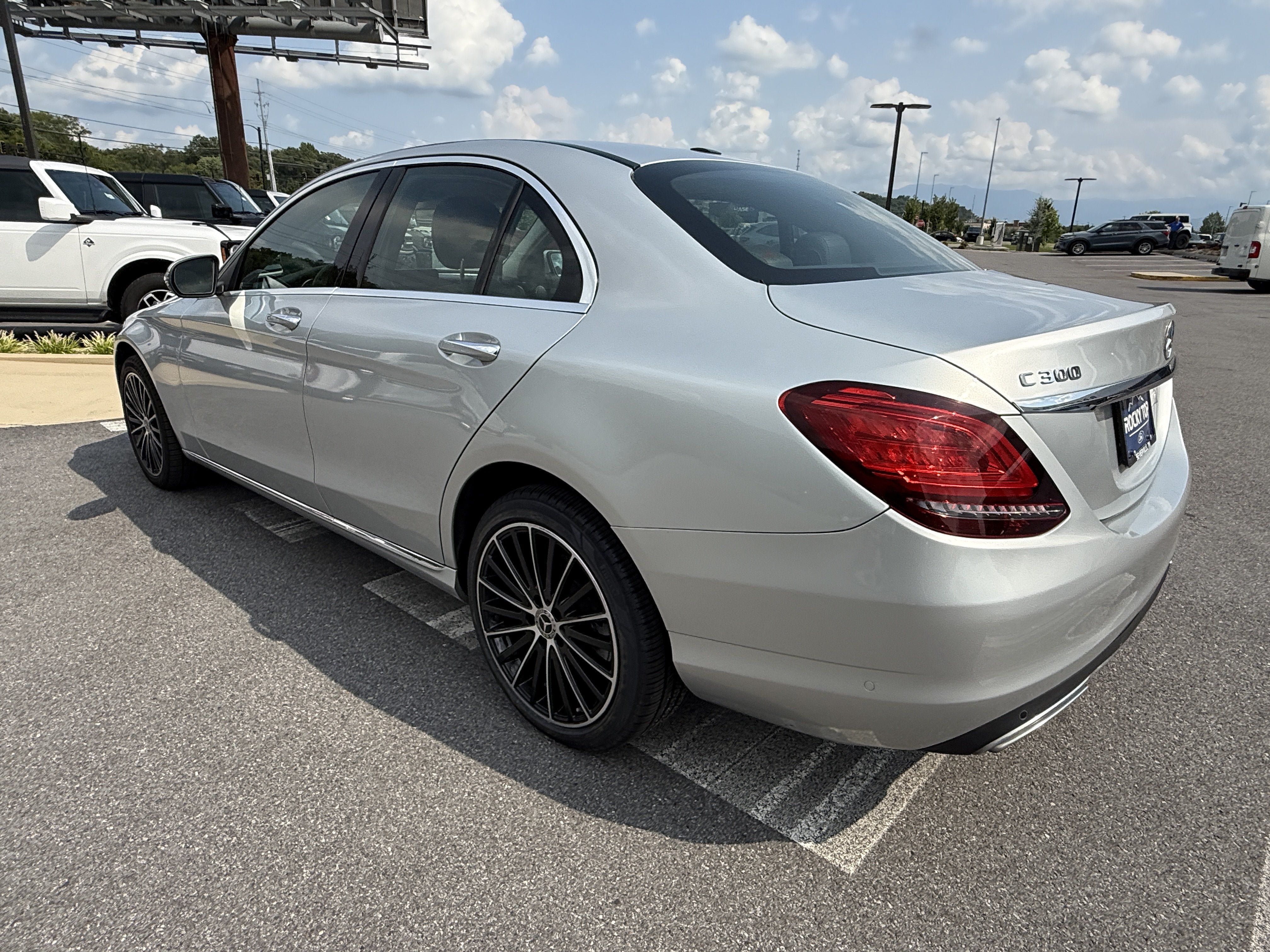 Used 2020 Mercedes-Benz C 300 4MATIC Sedan image 7