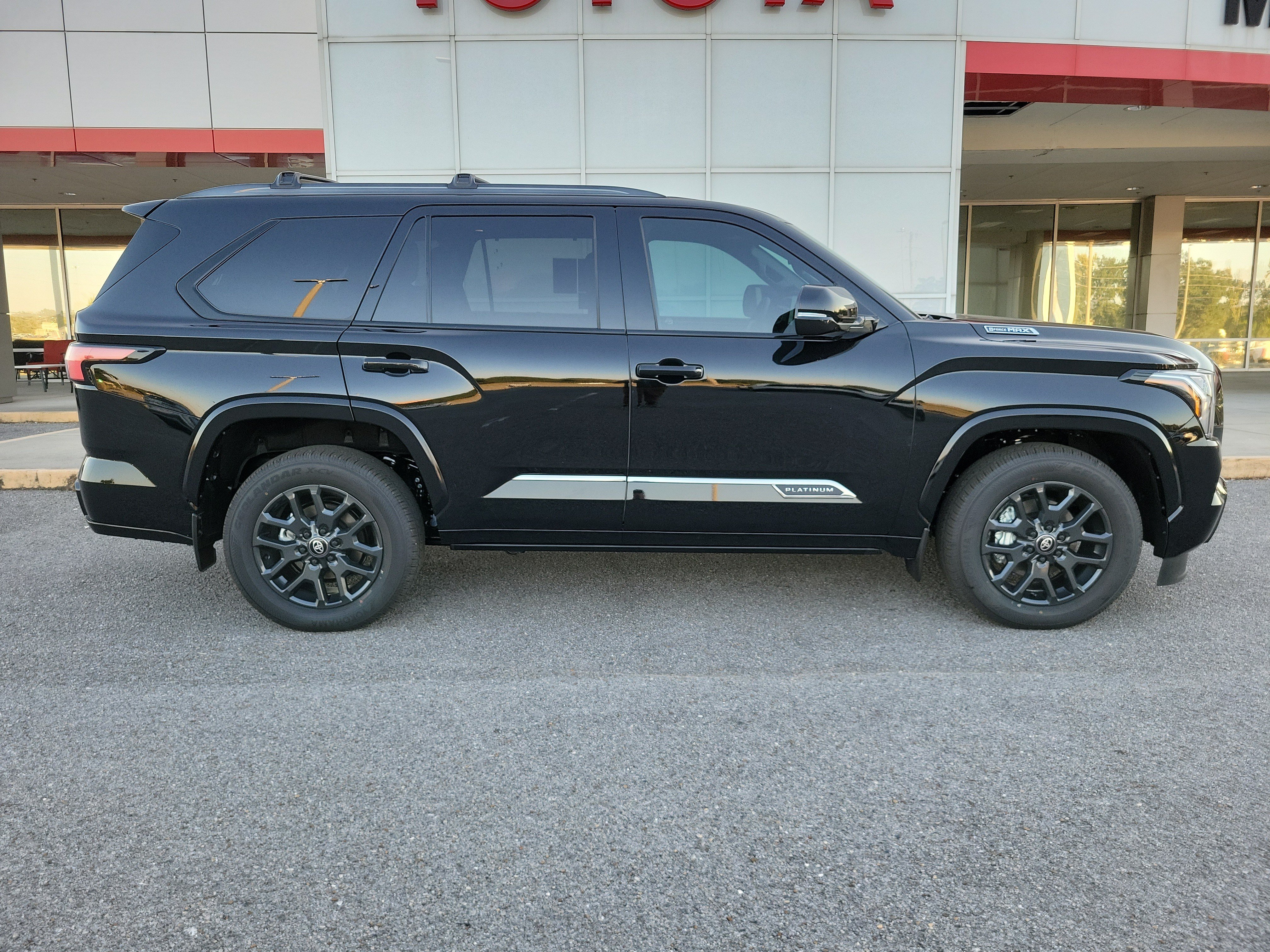 New 2026 Toyota Sequoia Platinum AWD/4WD image 4