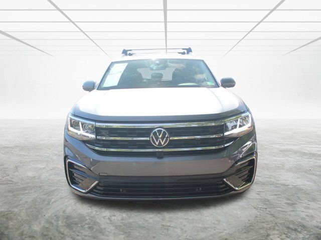 Used 2022 Volkswagen Atlas SEL Premium image 2