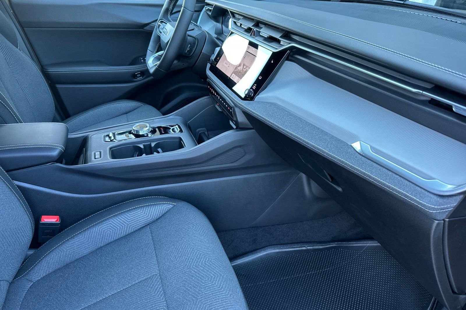 New 2026 Jeep Cherokee Laredo image 16