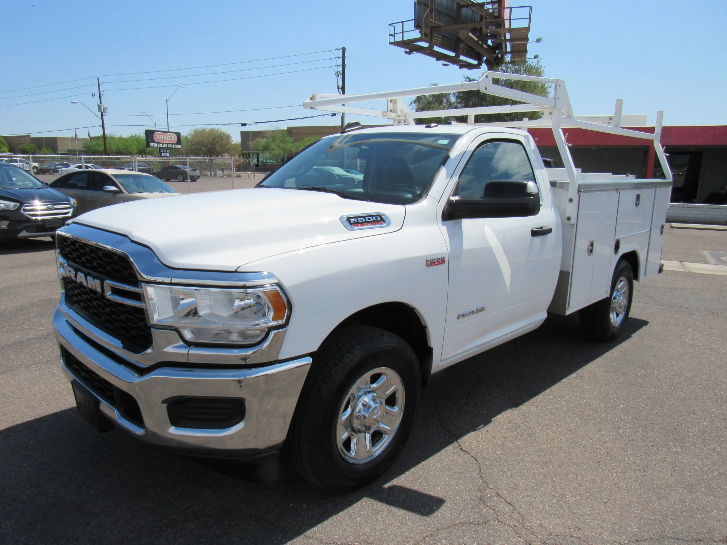 Used 2020 RAM 2500 Tradesman w/ Chrome Appearance Group RWD image 21