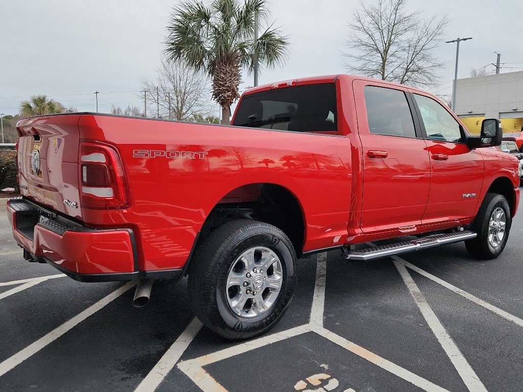 Used 2024 RAM 2500 Big Horn w/ Safety Group image 4