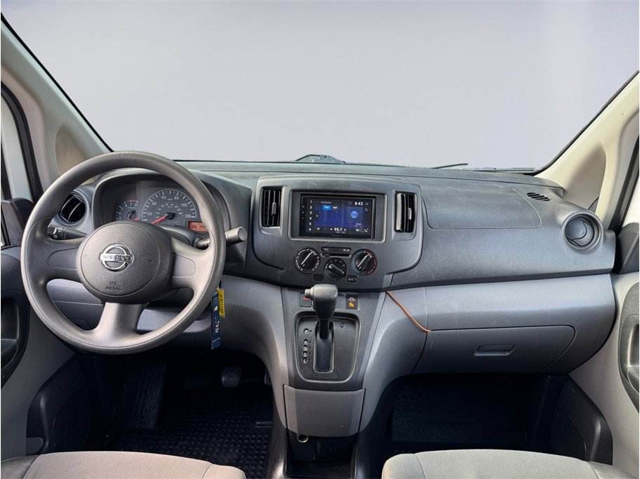 Used 2017 Nissan NV200 S image 18