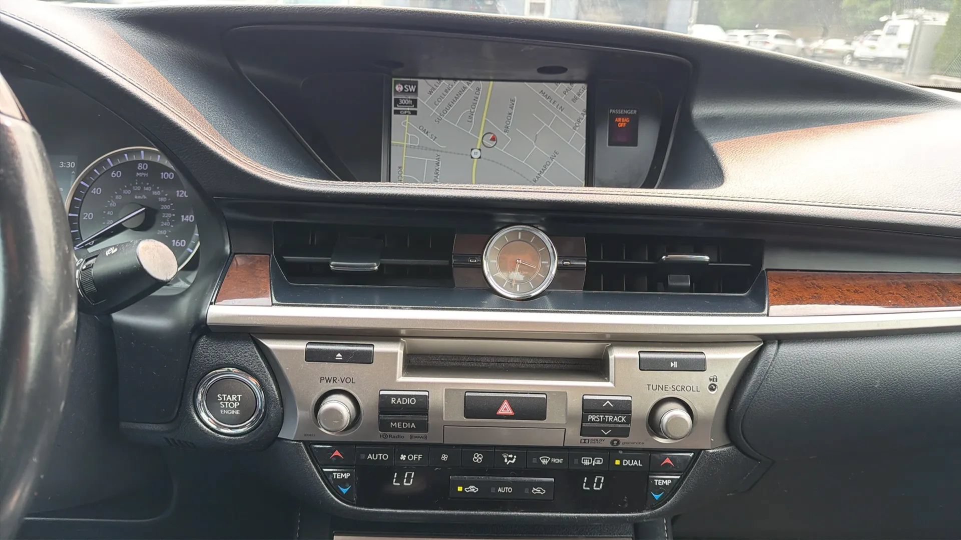 Used 2018 Lexus ES 350 w/ Navigation System Package FWD image 17