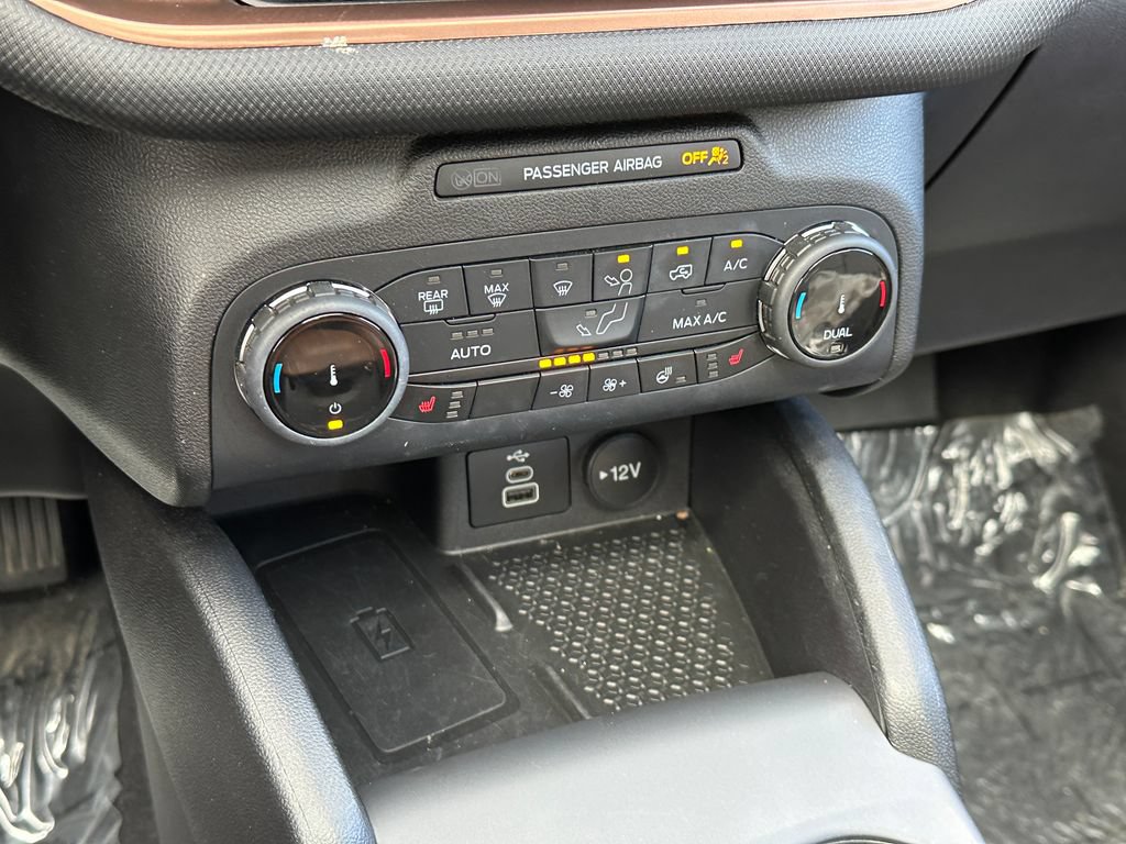 Used 2023 Ford Bronco Sport Outer Banks w/ Tech Package AWD/4WD image 32