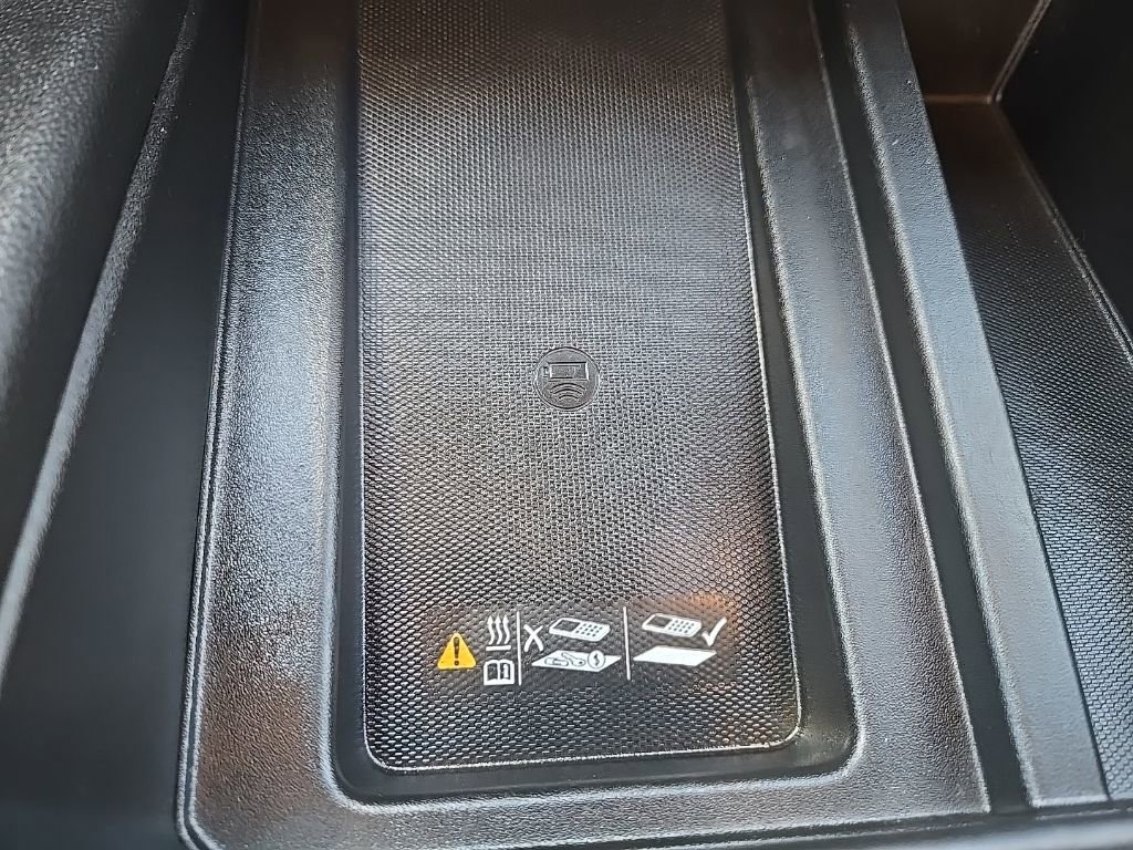 Used 2021 GMC Sierra 1500 Denali w/ Driver Alert Package II image 28