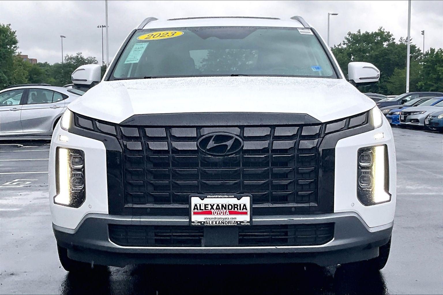 Used 2023 Hyundai Palisade Limited AWD/4WD image 3