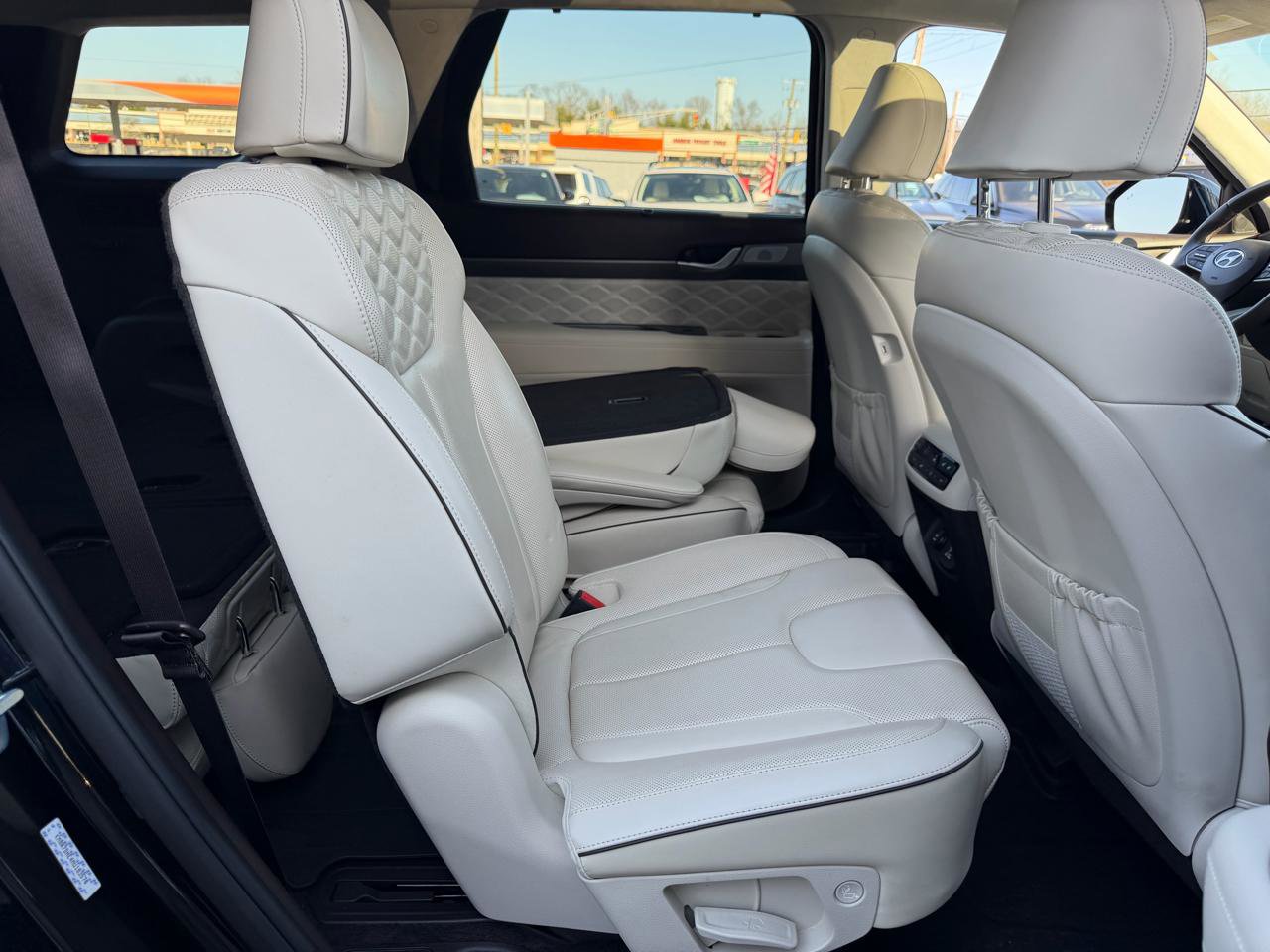 Used 2021 Hyundai Palisade Calligraphy image 26