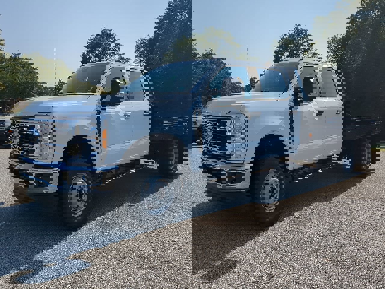 New 2025 Ford F350 XL w/ XL Chrome Package image 6