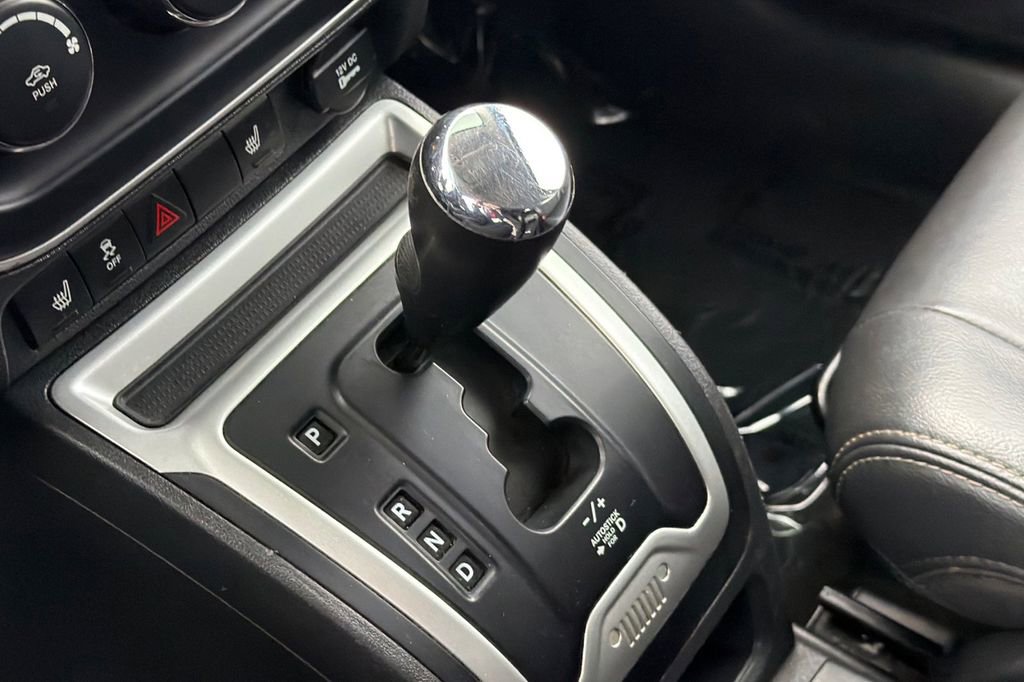 Used 2016 Jeep Compass Latitude image 20