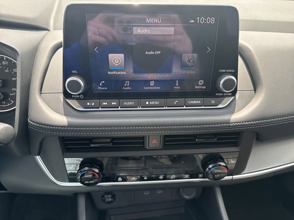 New 2026 Nissan Rogue SV AWD/4WD image 22